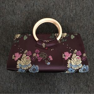 Vintage embroidered purse